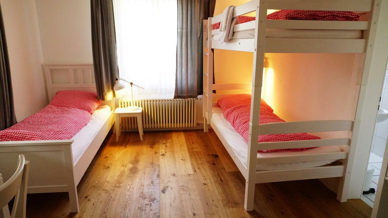Adventure Guesthouse Interlaken Unterseen Ngoại thất bức ảnh