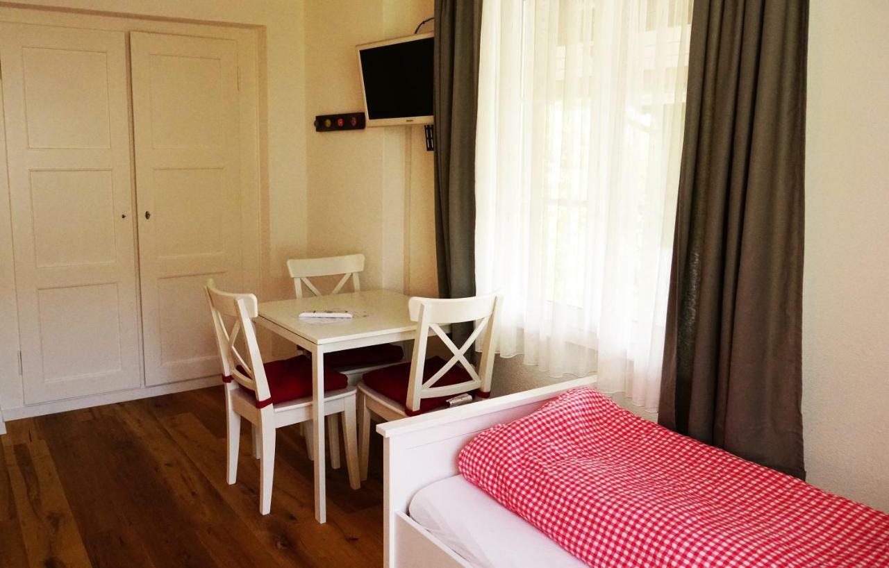 Adventure Guesthouse Interlaken Unterseen Ngoại thất bức ảnh